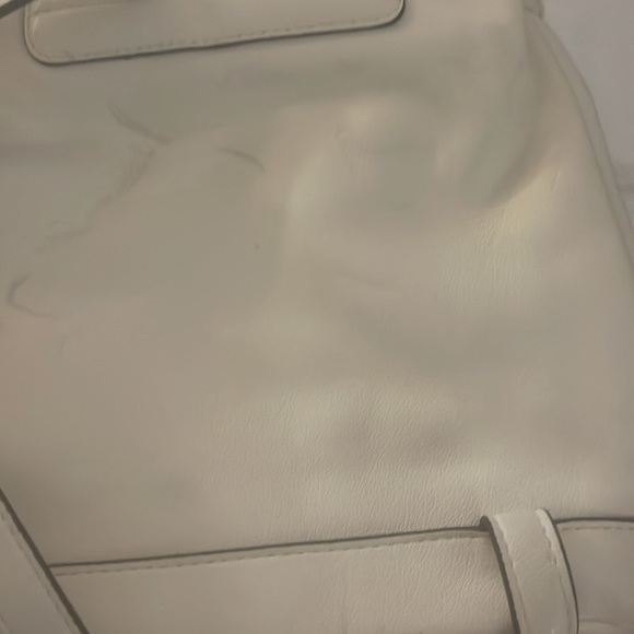 Forever 21 - Picture 3 of 3